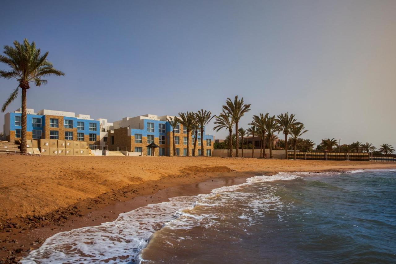 Luxotel Aqaba Beach Resort & Spa Only 15 Years Plus Buitenkant foto