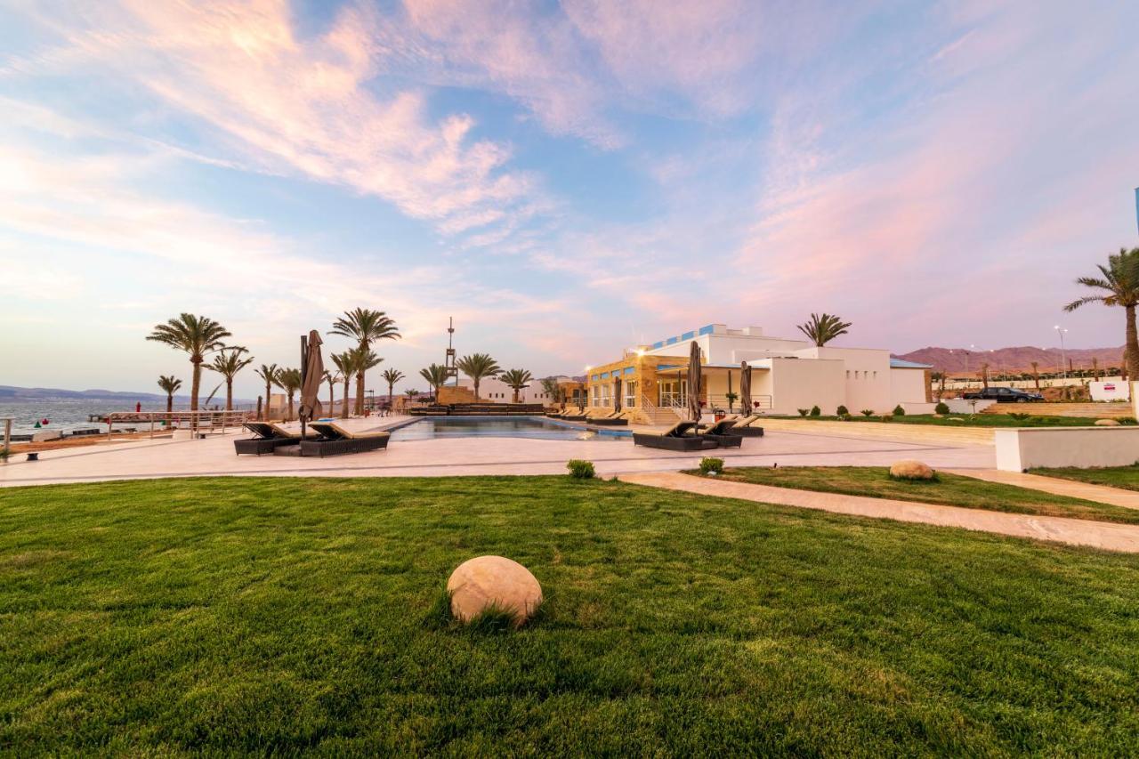 Luxotel Aqaba Beach Resort & Spa Only 15 Years Plus Buitenkant foto